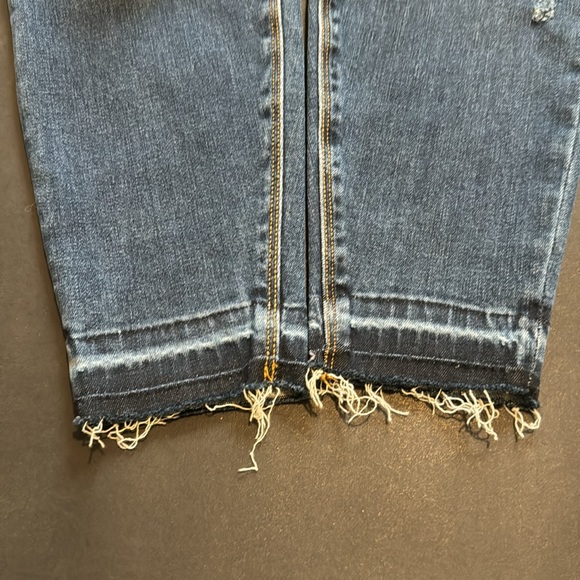 SPANX Distressed Denim Legging Size Medium NWT - Picture 6 of 7